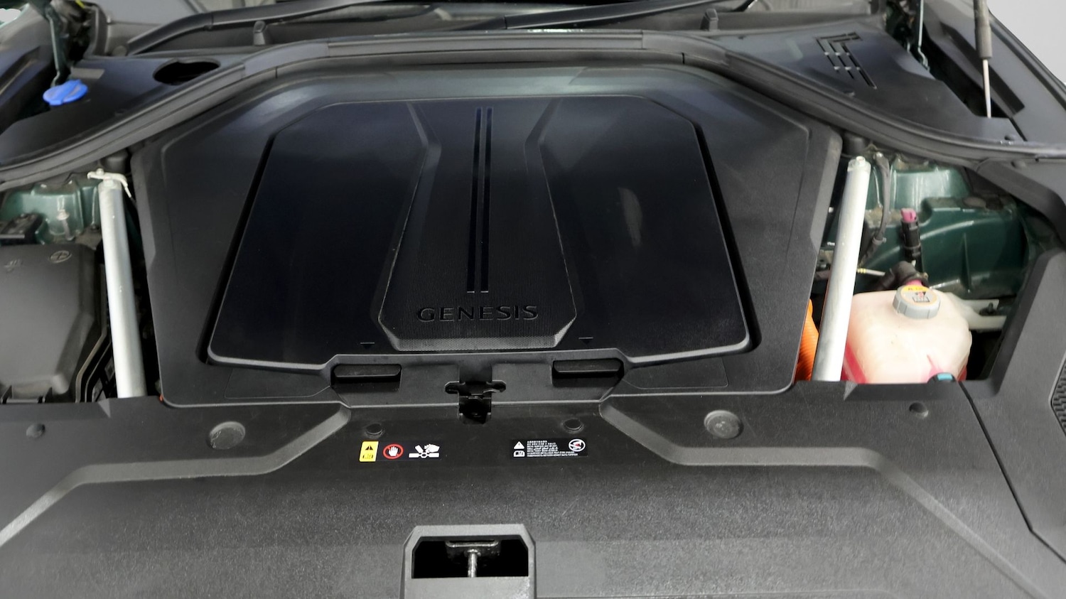 Used Genesis GV70 2023 for sale - 78210112: Photo 19