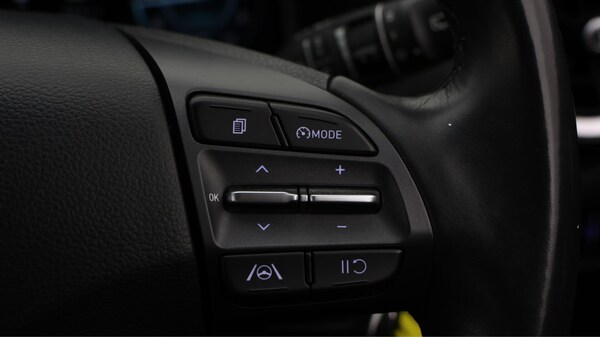 Used Hyundai KONA 2021 for sale - 76043088: Photo 25
