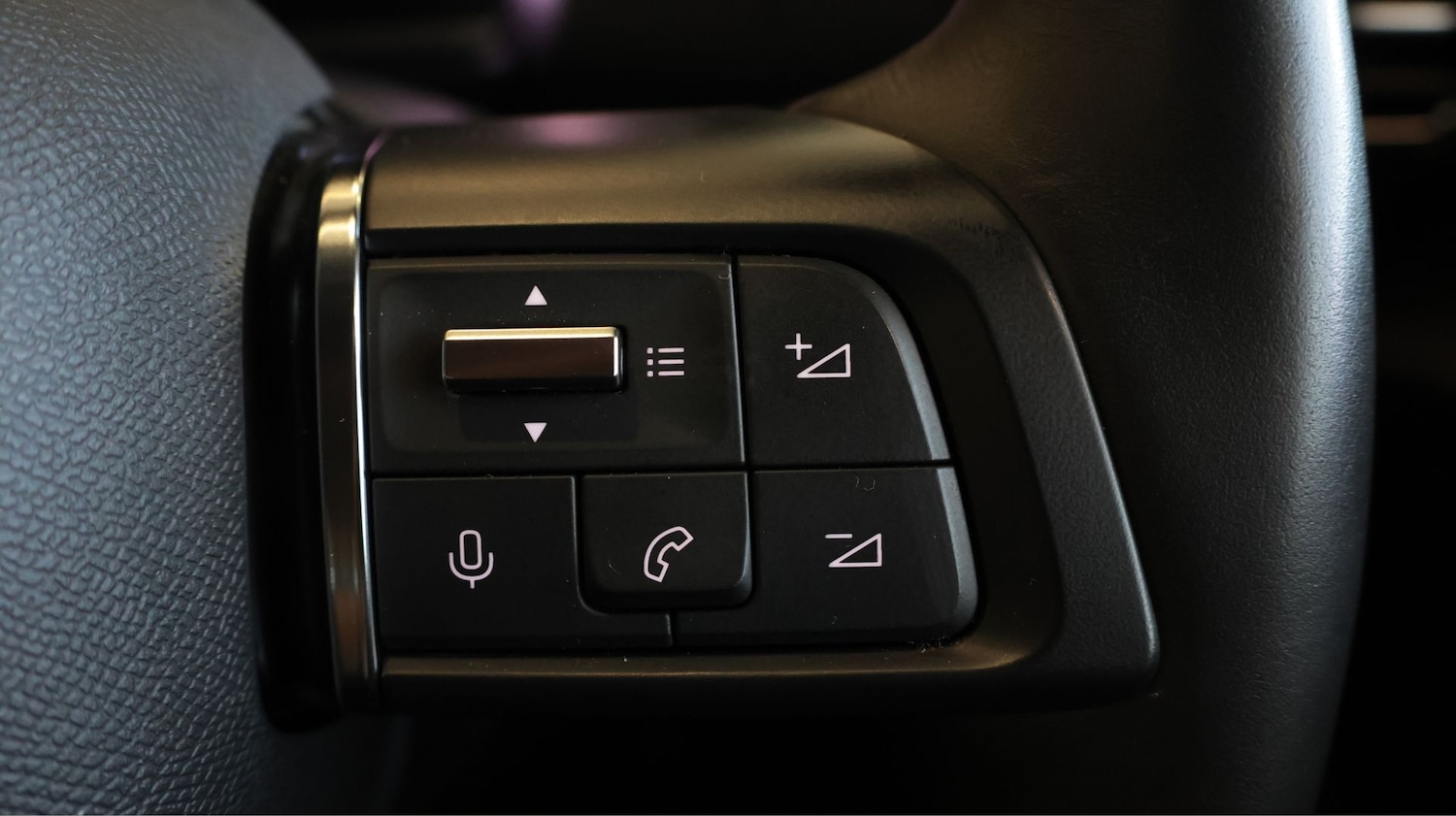 Used Citroen C4 X 2023 for sale - 77825359: Photo 22