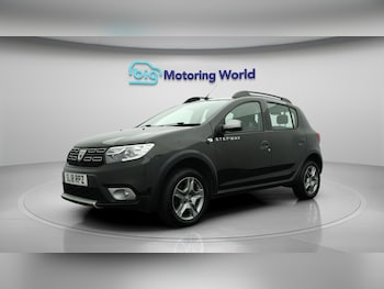 Used Dacia Sandero Stepway 2018 for sale - 76238888: Photo