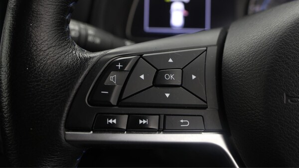Used Nissan Leaf 2021 for sale - 76284021: Photo 24