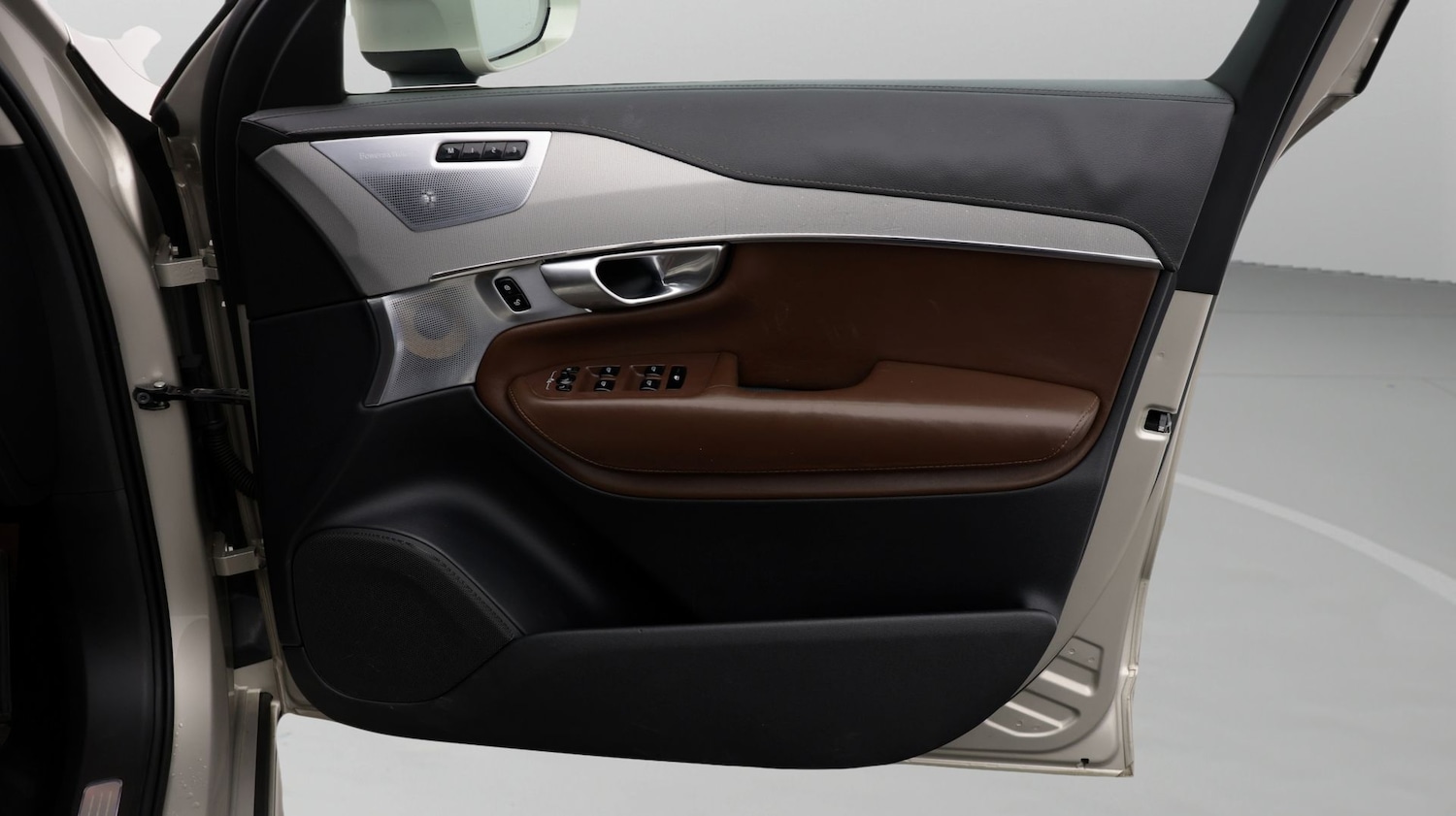 Used Volvo XC90 2017 for sale - 78169467: Photo 15