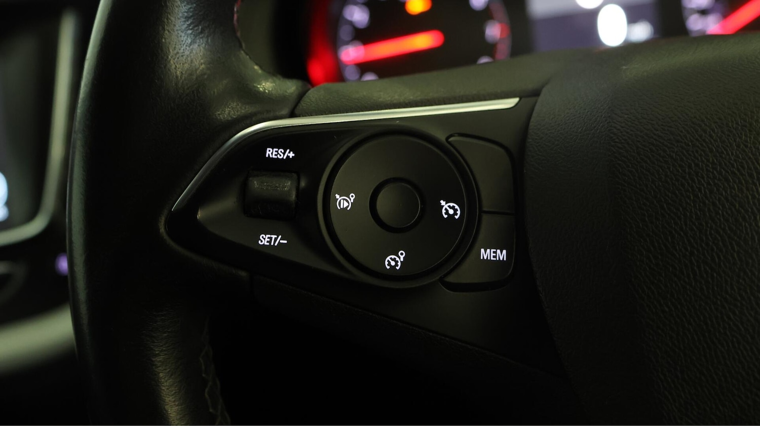 Used Vauxhall Grandland X 2019 for sale - 76485805: Photo 24