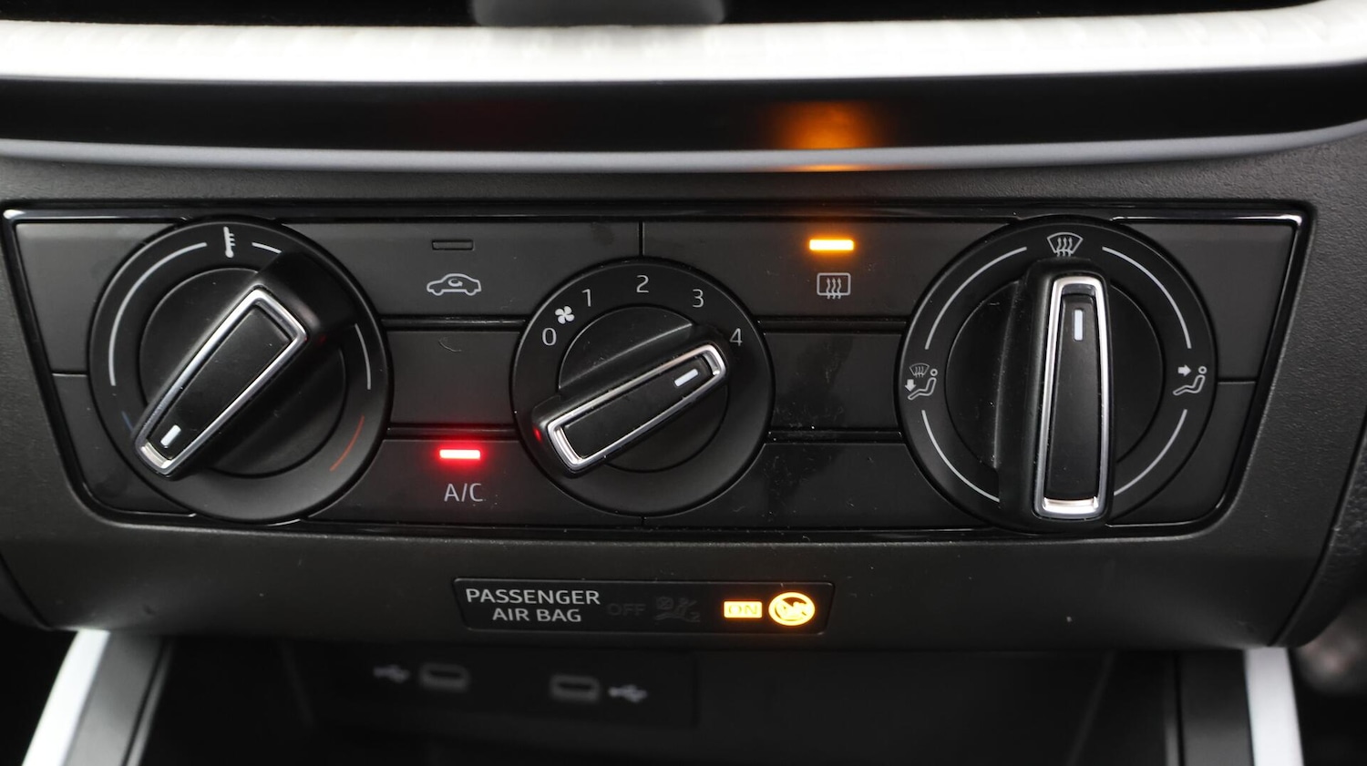 Used SEAT Arona 2025 for sale - 76592444: Photo 13