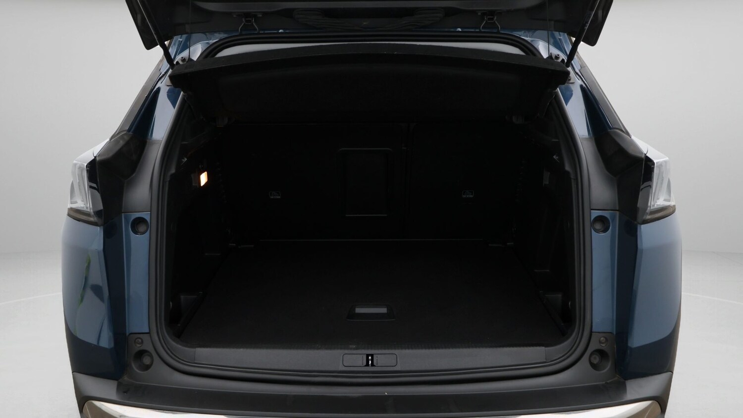 Used Peugeot 3008 2021 for sale - 77841035: Photo 17