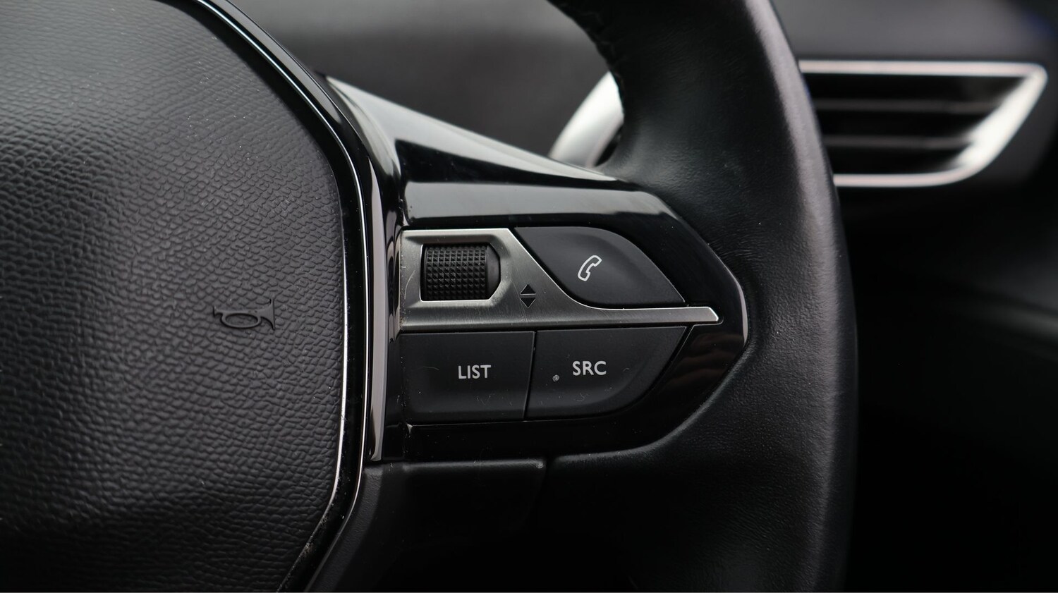 Used Peugeot 3008 2021 for sale - 77841035: Photo 25