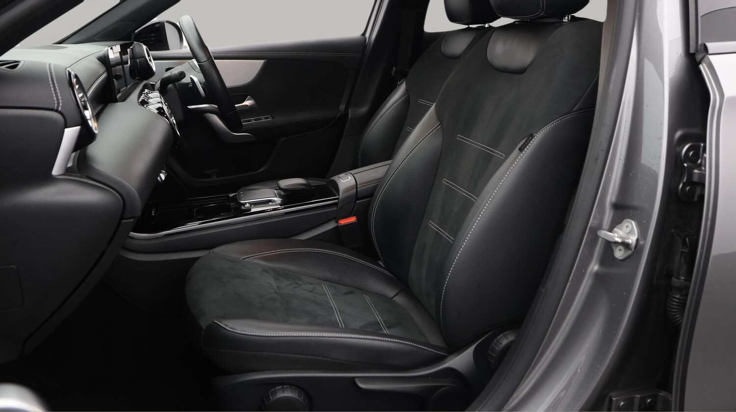 Used Mercedes-Benz A-Class 2021 for sale - 76521666: Photo 15