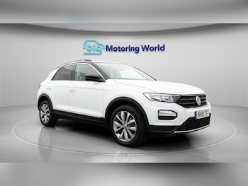 Used Volkswagen T-Roc 2019 for sale - 78780032: Photo