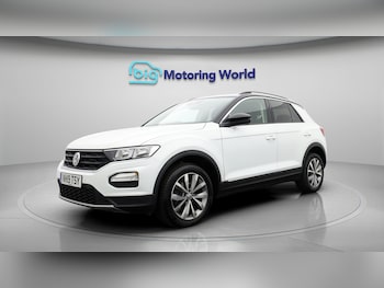 Used Volkswagen T-Roc 2019 for sale - 78780032: Photo