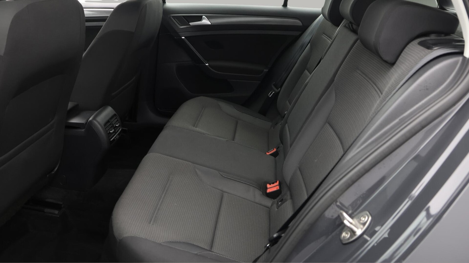 Used Volkswagen Golf 2019 for sale - 76380857: Photo 16