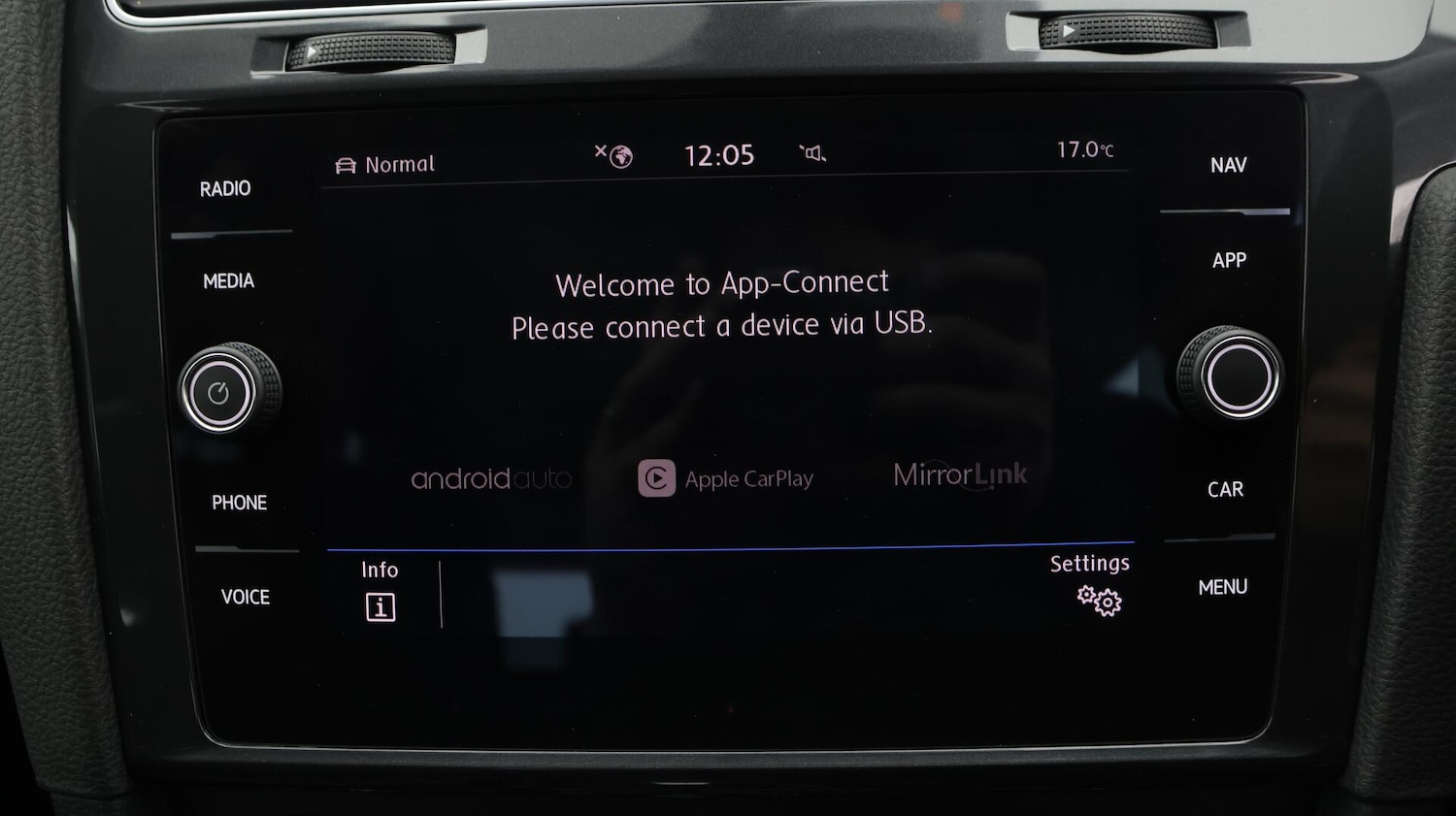 Used Volkswagen Golf 2019 for sale - 76380857: Photo 25