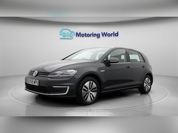 Used Volkswagen Golf 2019 for sale - 76380857: Photo