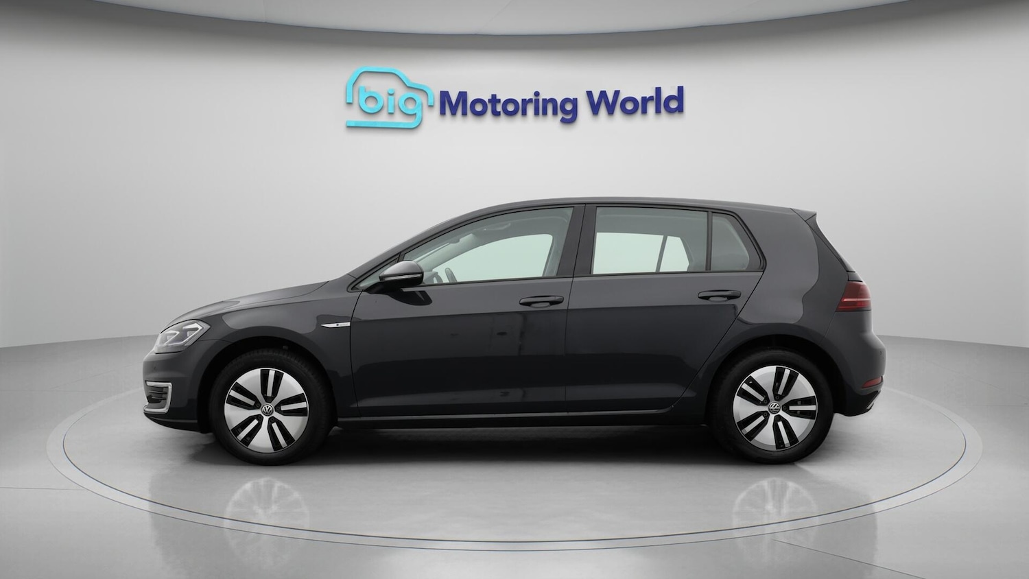 Used Volkswagen Golf 2019 for sale - 76380857: Photo 4