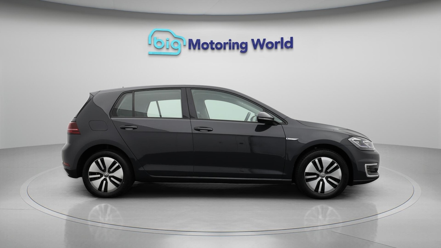 Used Volkswagen Golf 2019 for sale - 76380857: Photo 8