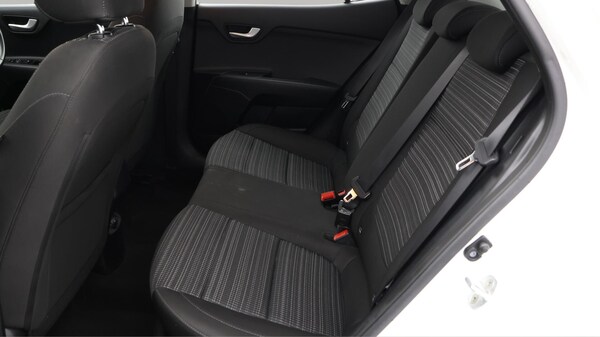 Used Kia Stonic 2021 for sale - 75978694: Photo 17