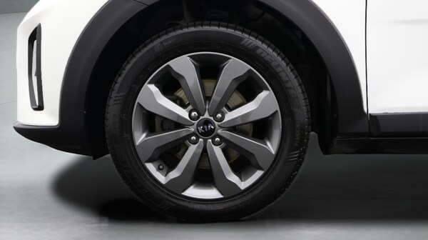 Used Kia Stonic 2021 for sale - 75978694: Photo 19