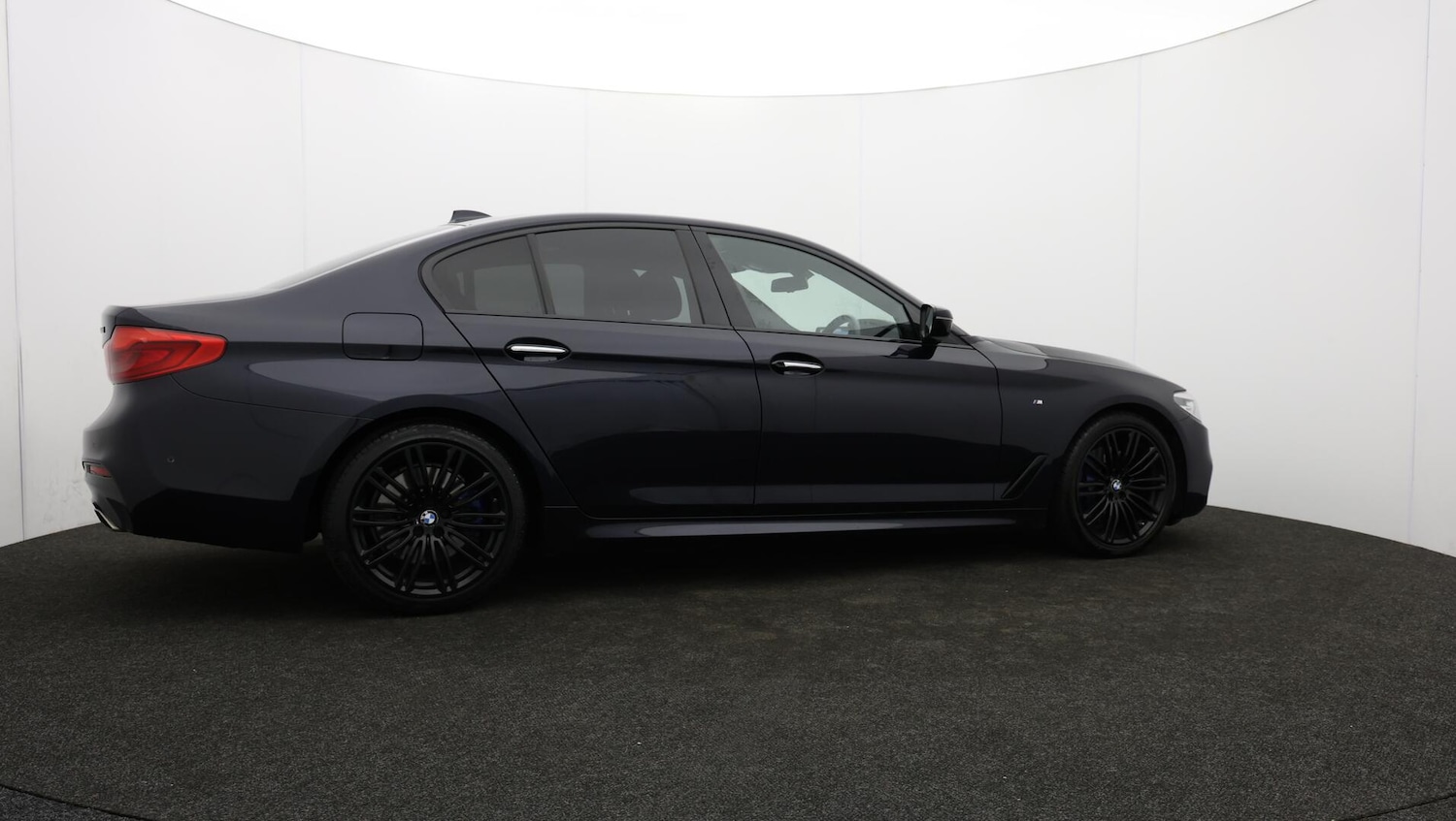 Used BMW 5 Series 2018 for sale - 76200310: Photo 42