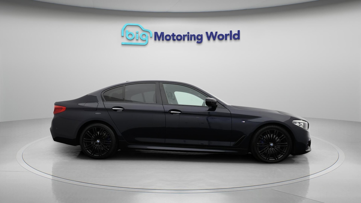 Used BMW 5 Series 2018 for sale - 76200310: Photo 9