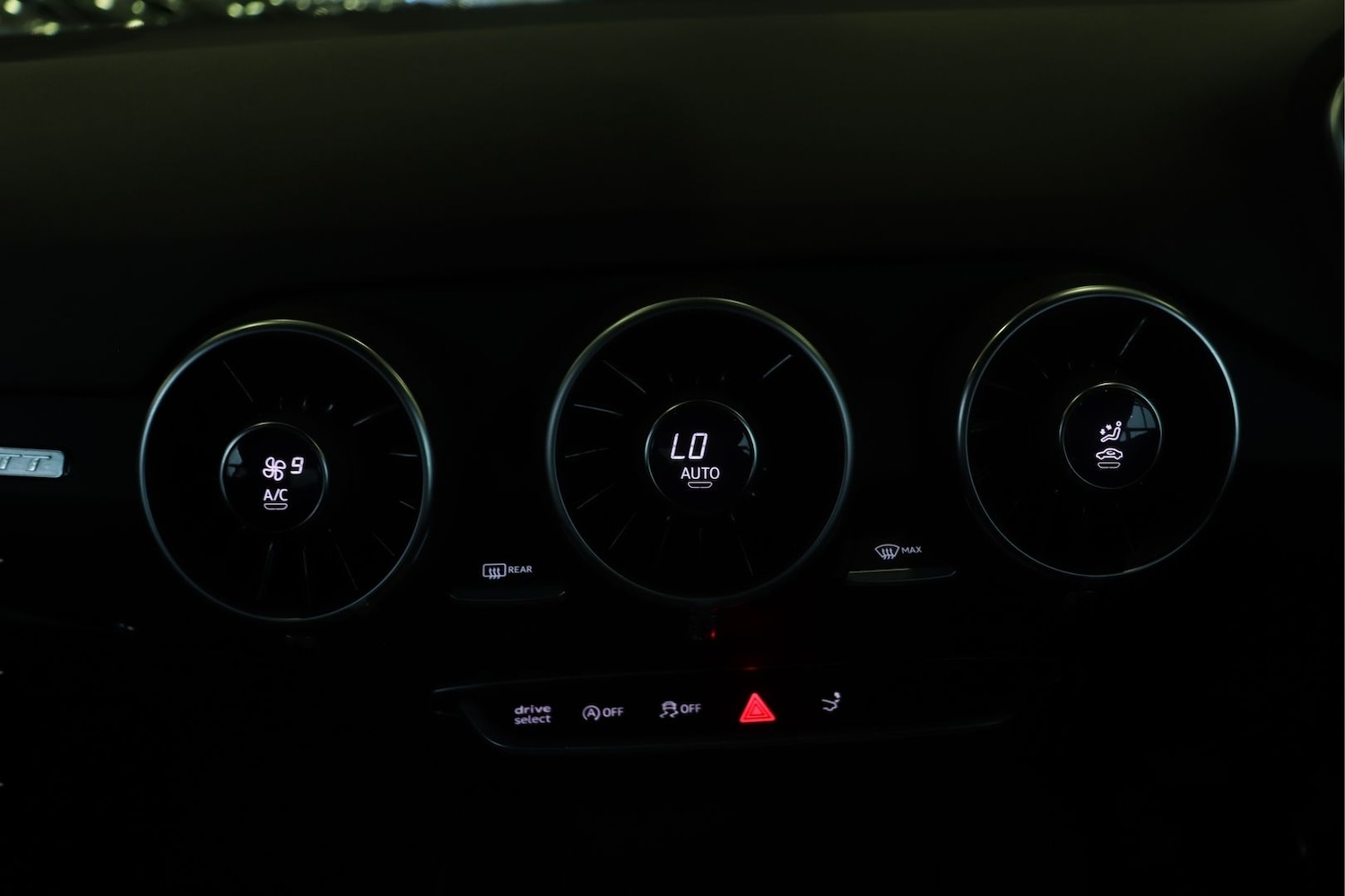 Used Audi TT 2022 for sale - 77345753: Photo 12