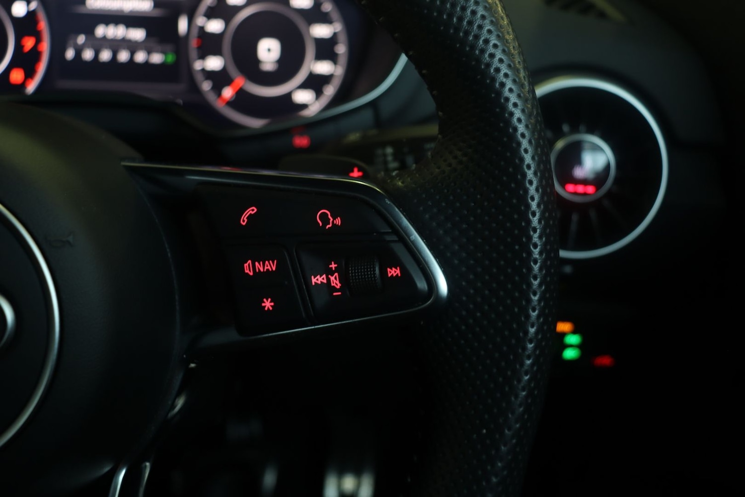 Used Audi TT 2022 for sale - 77345753: Photo 23