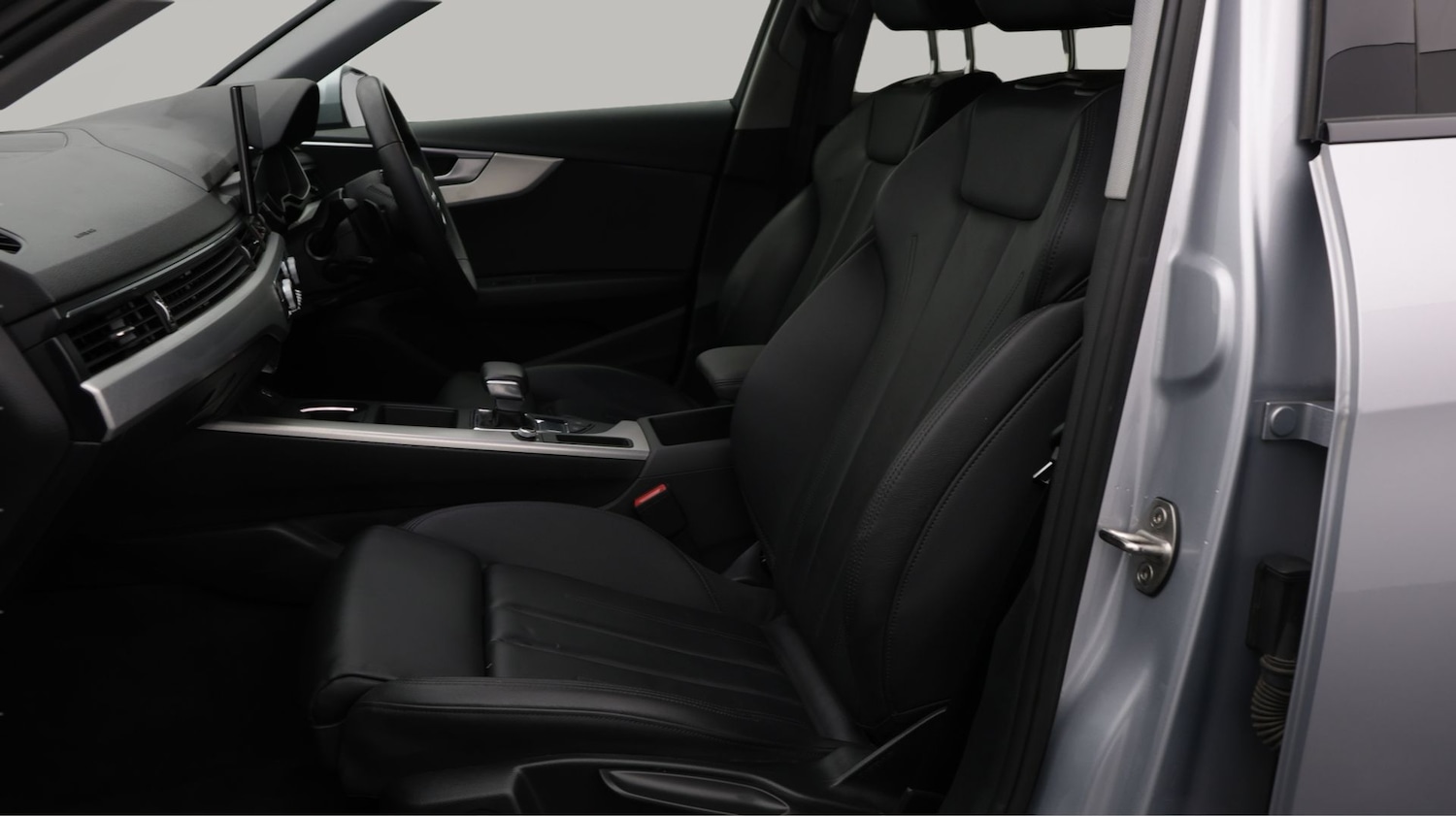 Used Audi A4 2022 for sale - 77783023: Photo 14