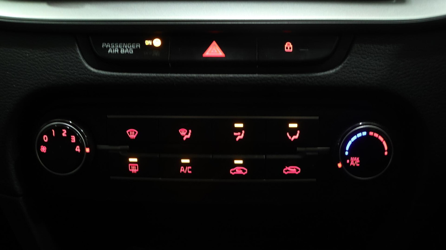 Used Kia Ceed 2023 for sale - 76380647: Photo 12