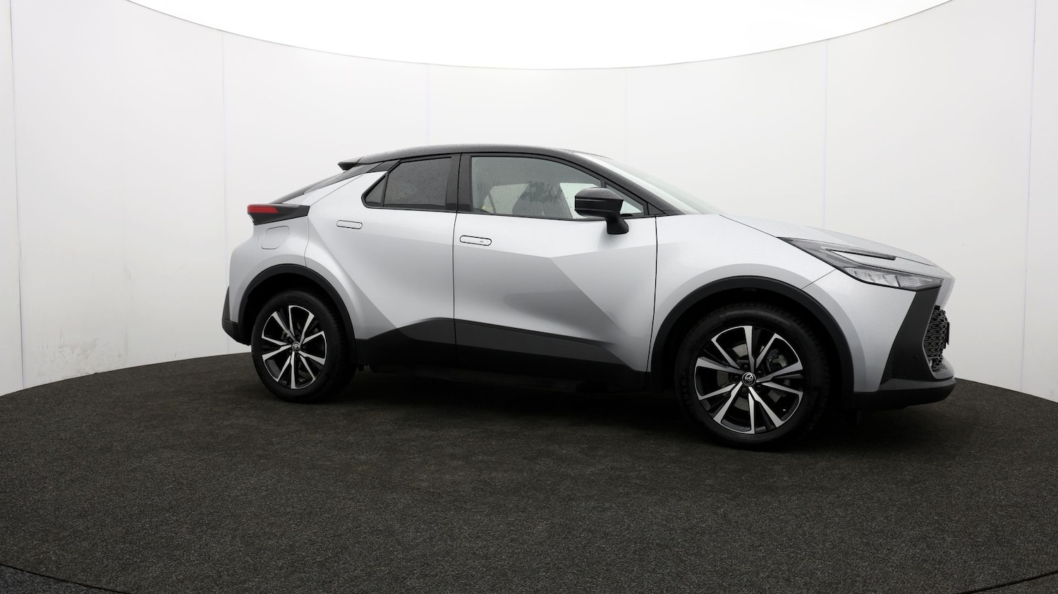 Used Toyota C-HR 2024 for sale - 76811725: Photo 39