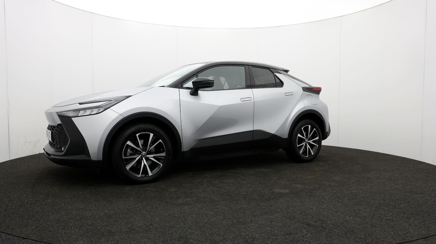 Used Toyota C-HR 2024 for sale - 76811725: Photo 58