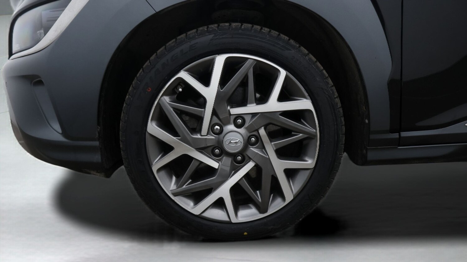 Used Hyundai KONA 2023 for sale - 77406465: Photo 18