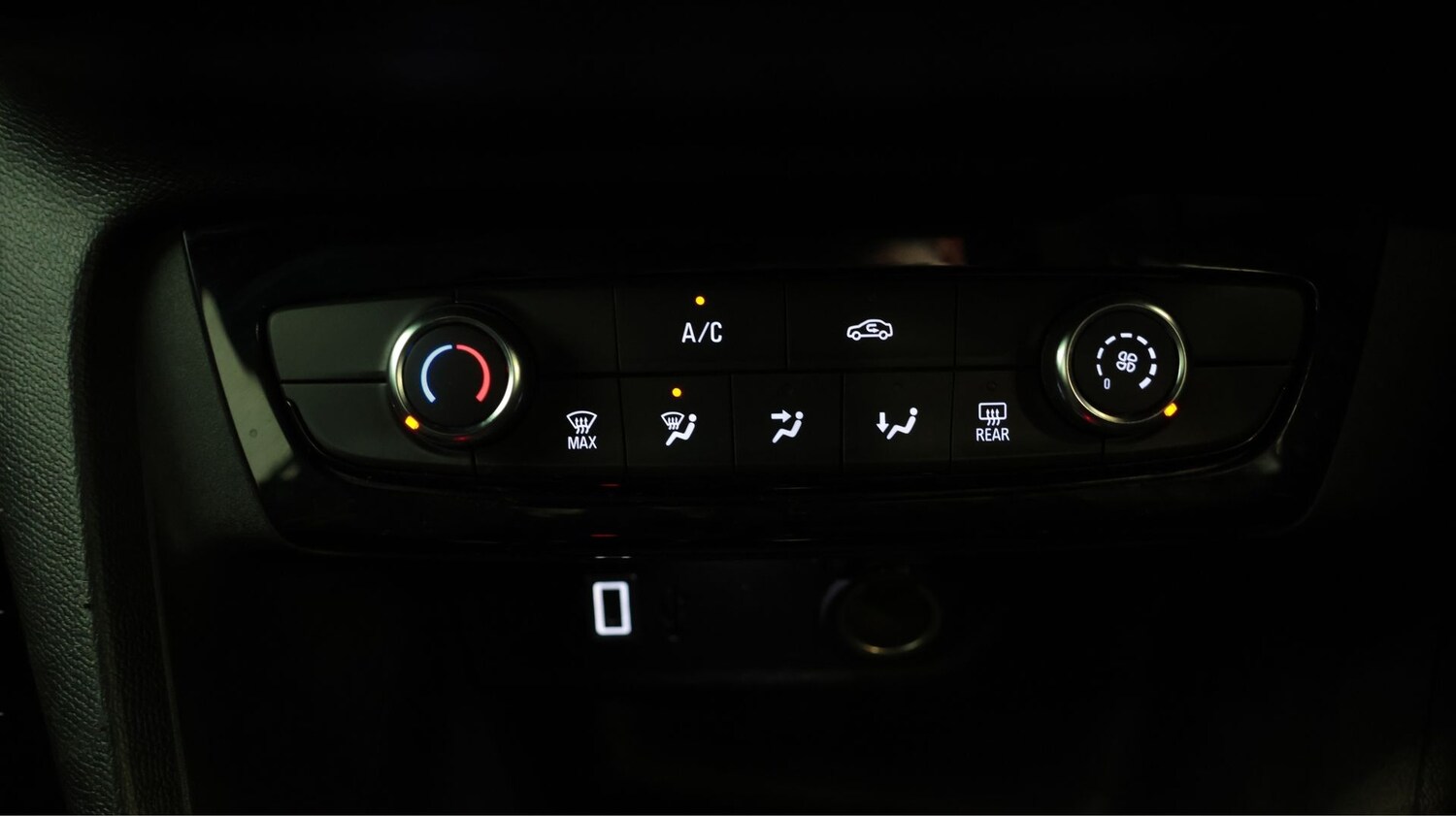 Used Vauxhall Corsa 2024 for sale - 77840066: Photo 12