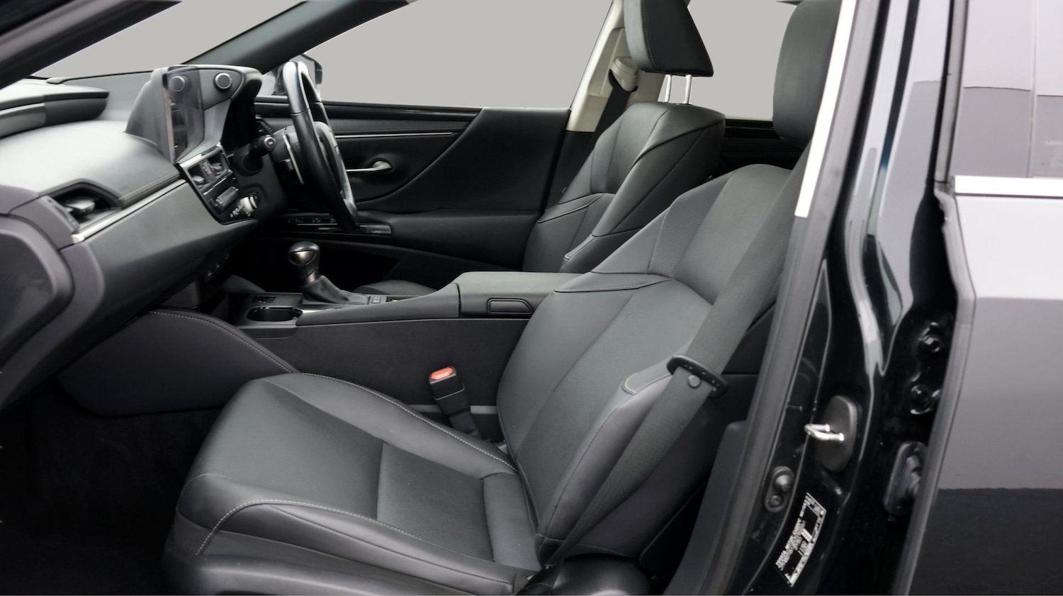 Used Lexus ES 2023 for sale - 77656450: Photo 14