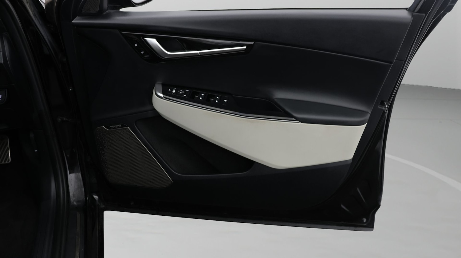 Used Kia EV6 for sale - 77891723: Photo 15