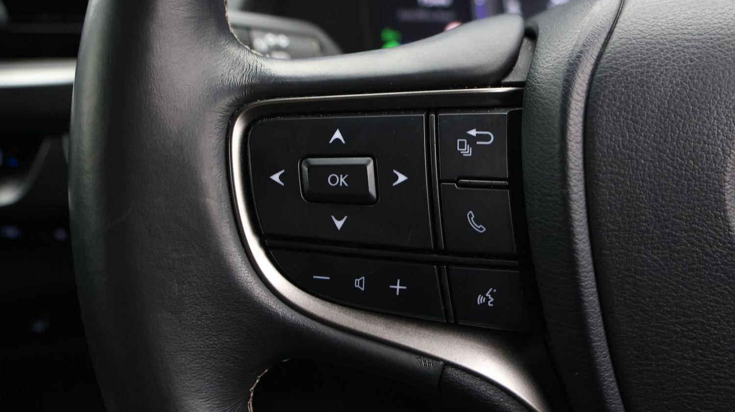 Used Lexus UX 2021 for sale - 77181479: Photo 22