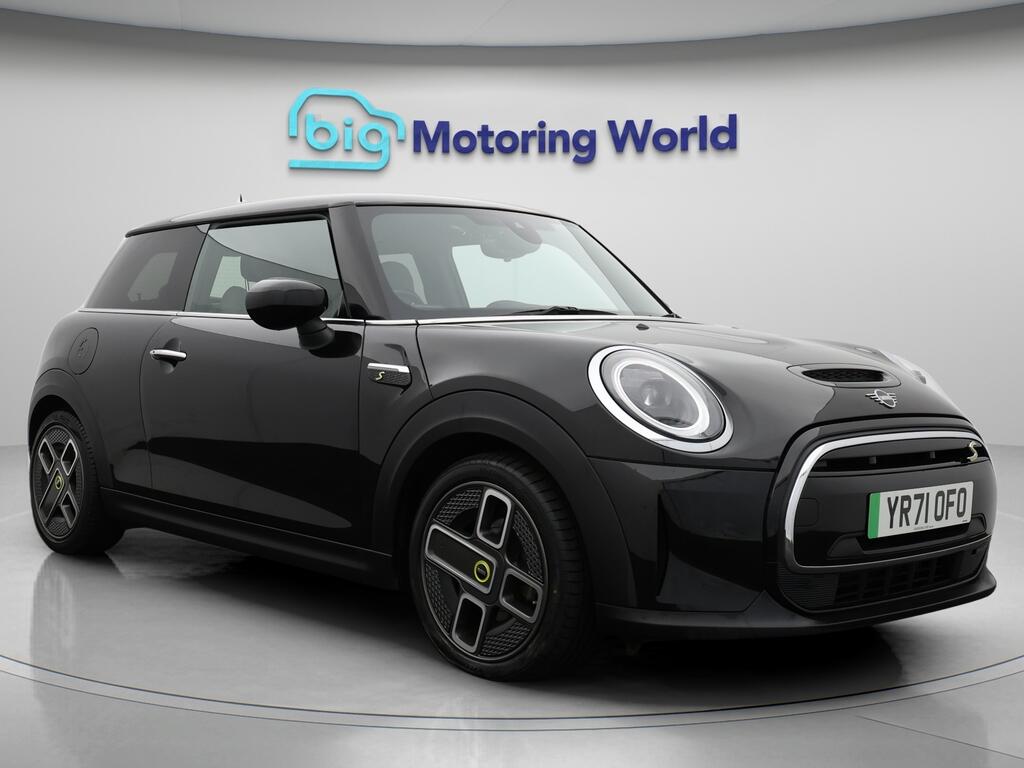 Used MINI Hatch 2021 for sale - 76380997: Photo 1
