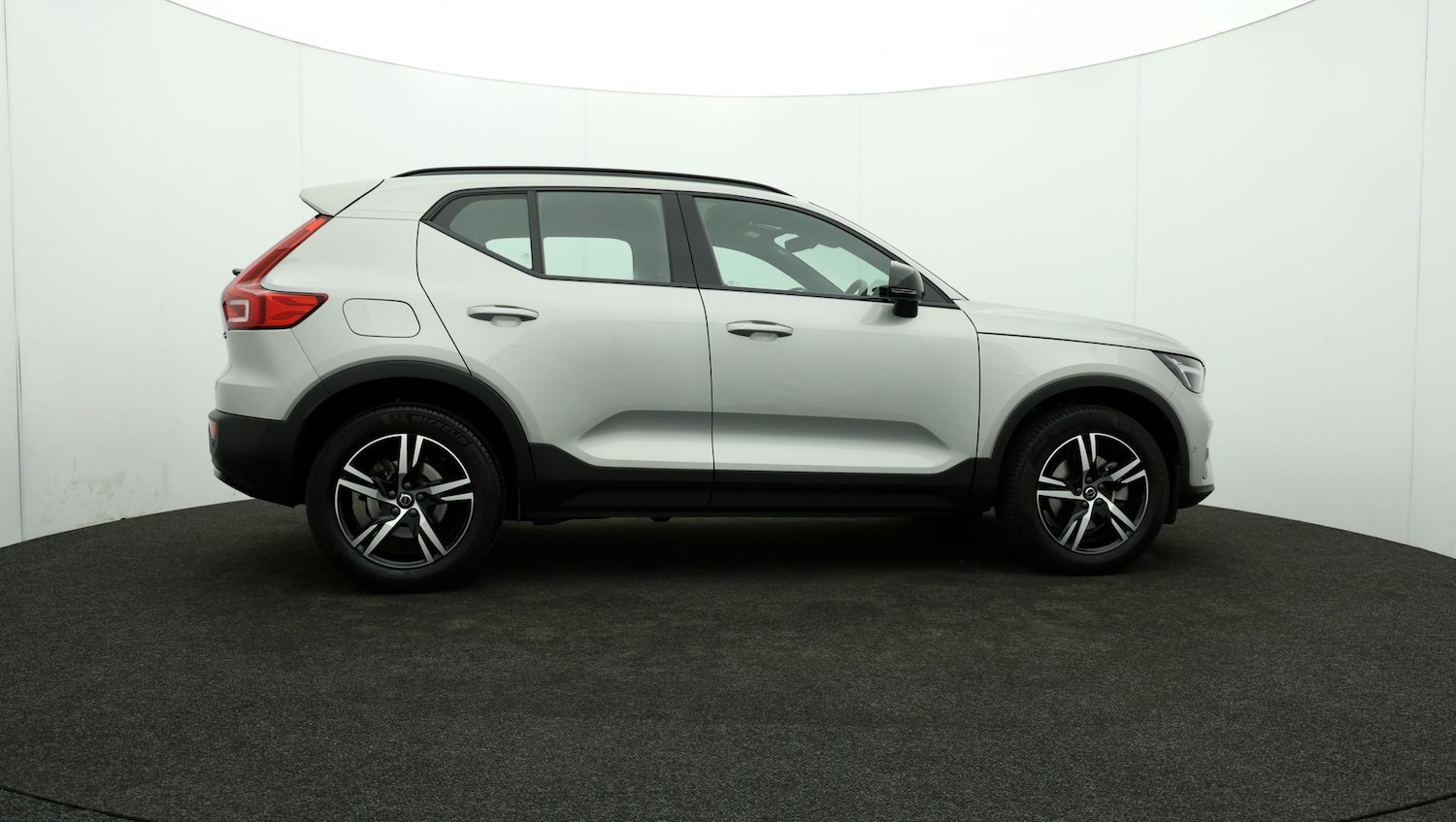 Used Volvo XC40 2023 for sale - 76809511: Photo 32
