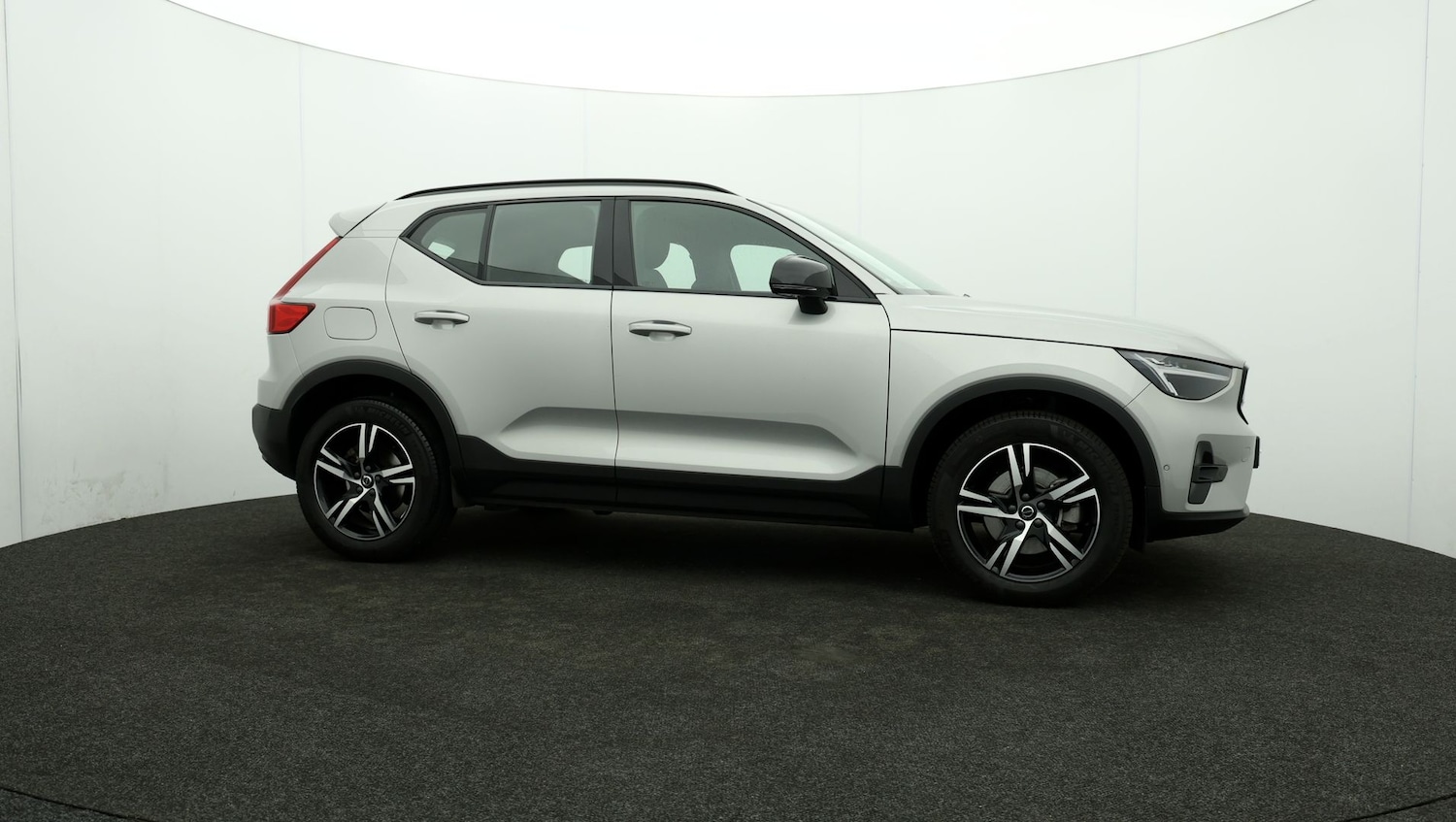Used Volvo XC40 2023 for sale - 76809511: Photo 36