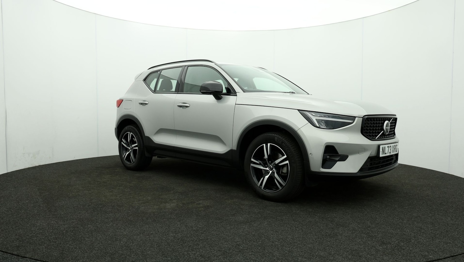 Used Volvo XC40 2023 for sale - 76809511: Photo 41