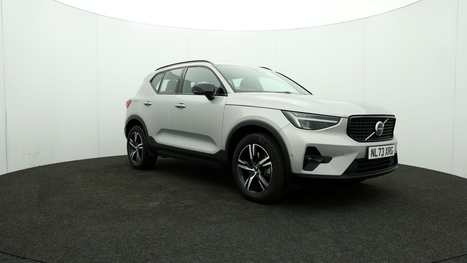 Used Volvo XC40 2023 for sale - 76809511: Photo 42