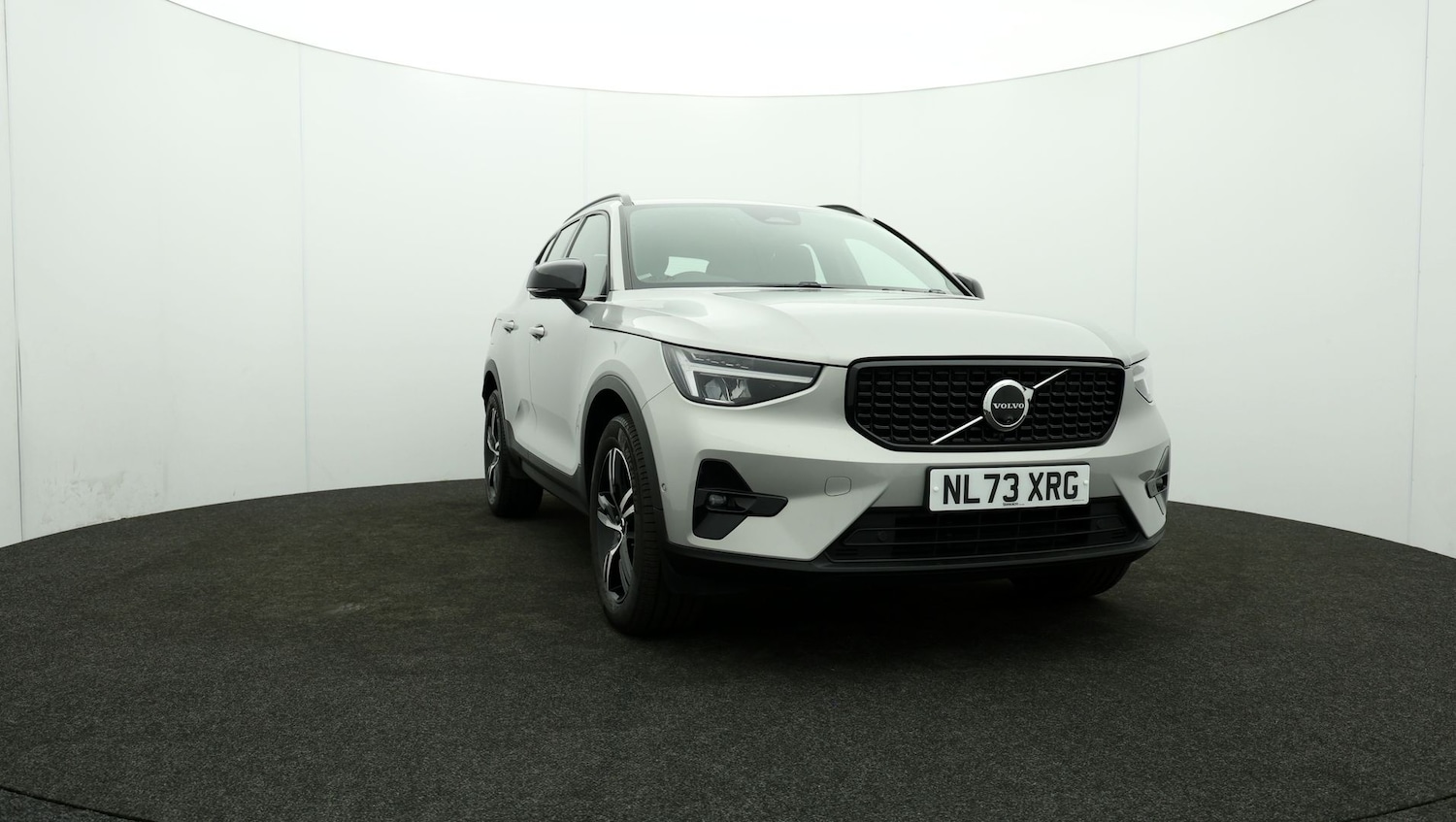 Used Volvo XC40 2023 for sale - 76809511: Photo 45