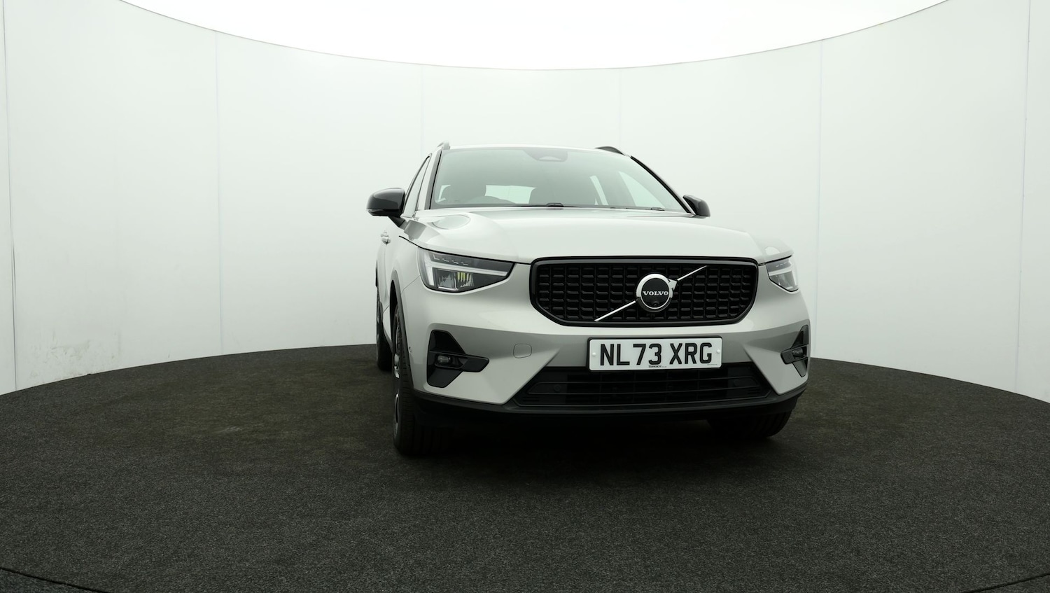 Used Volvo XC40 2023 for sale - 76809511: Photo 46