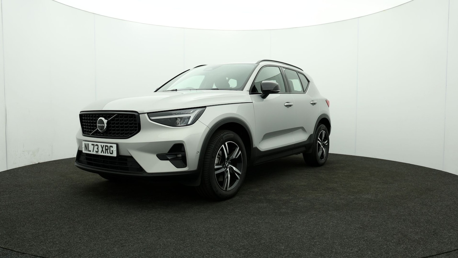 Used Volvo XC40 2023 for sale - 76809511: Photo 54