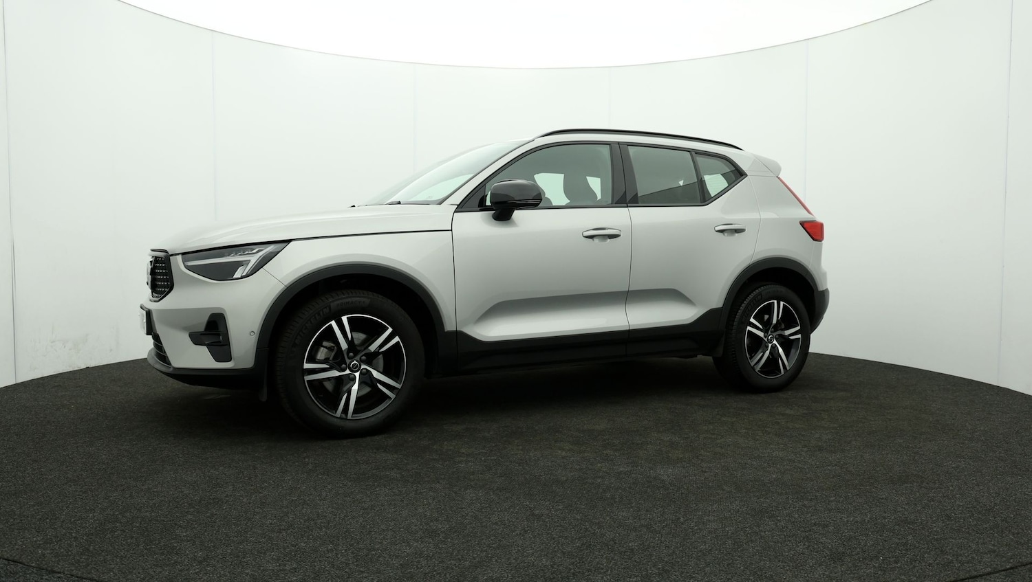 Used Volvo XC40 2023 for sale - 76809511: Photo 58