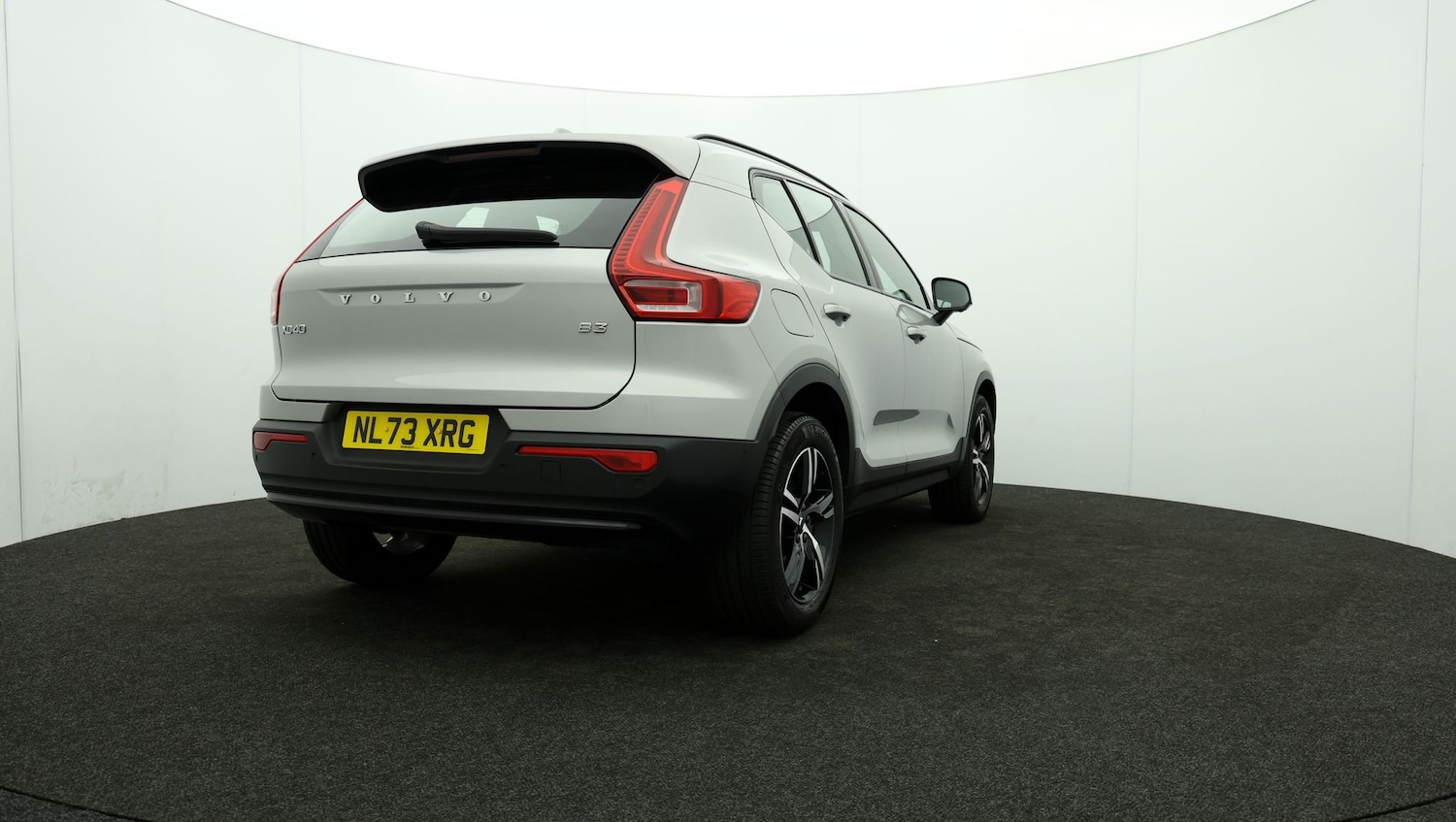 Used Volvo XC40 2023 for sale - 76809511: Photo 75