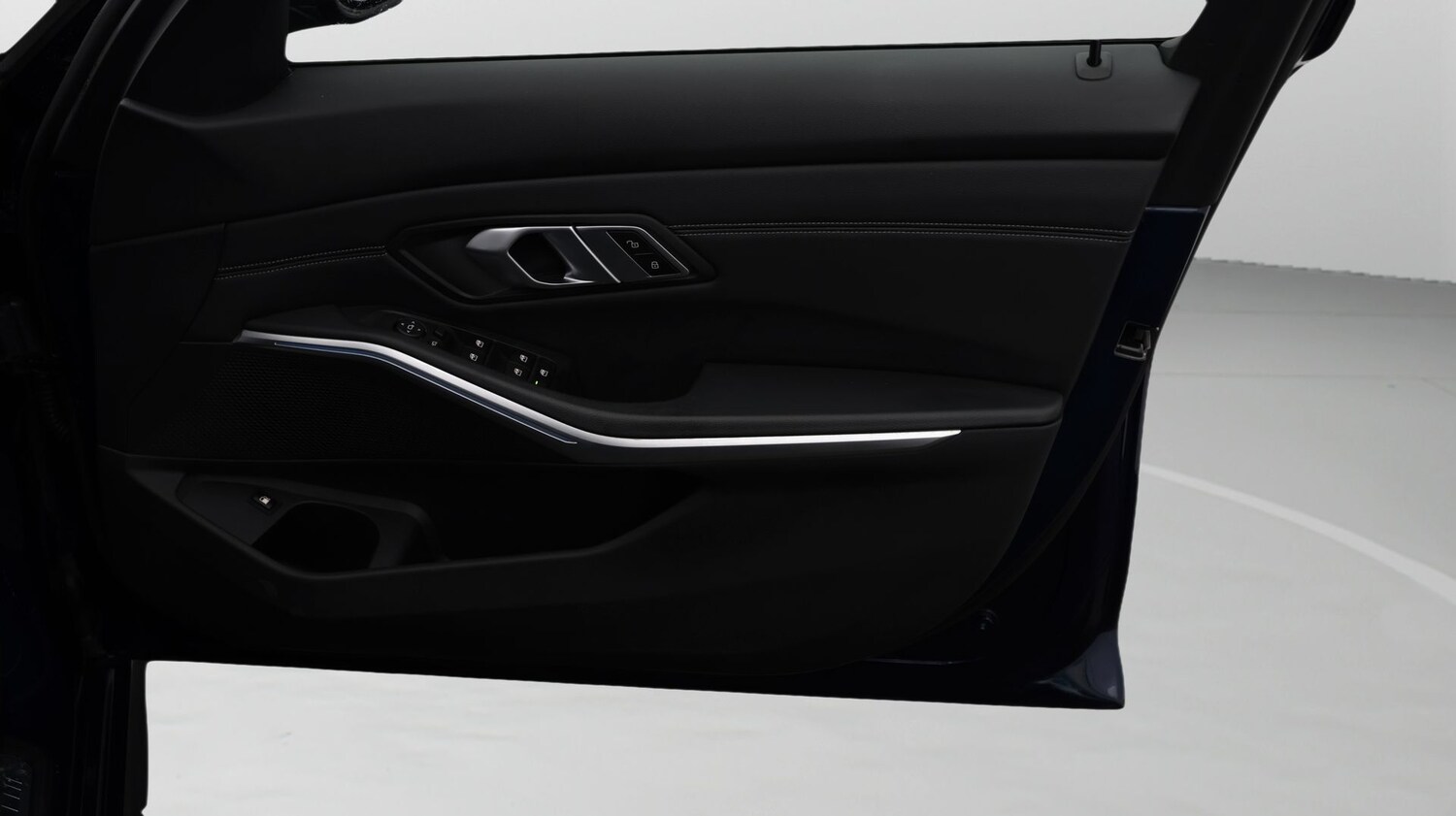 Used BMW 3 Series 2022 for sale - 77934854: Photo 15