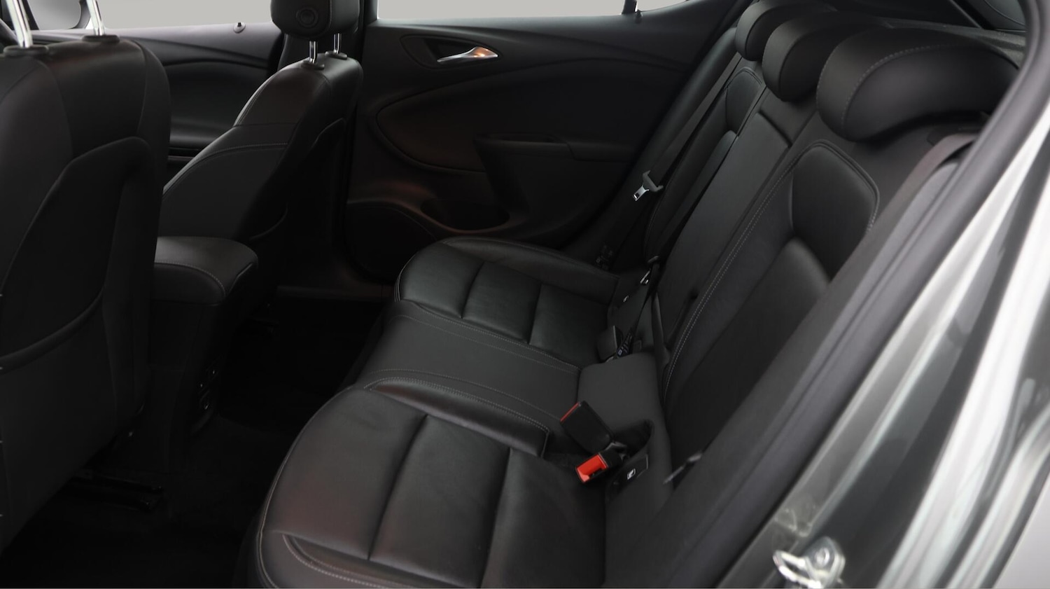 Used Vauxhall Astra 2018 for sale - 76743379: Photo 17