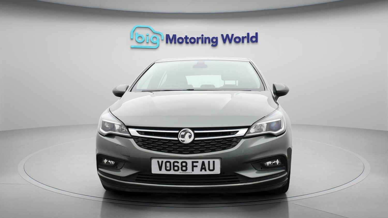 Used Vauxhall Astra 2018 for sale - 76743379: Photo 3