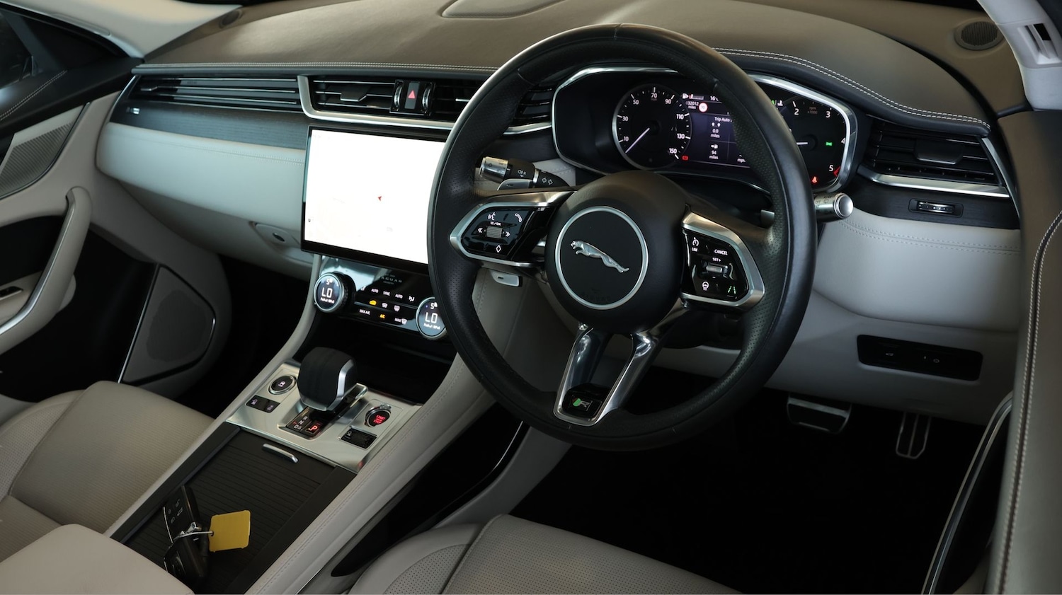 Used Jaguar F-Pace 2022 for sale - 78171910: Photo 9