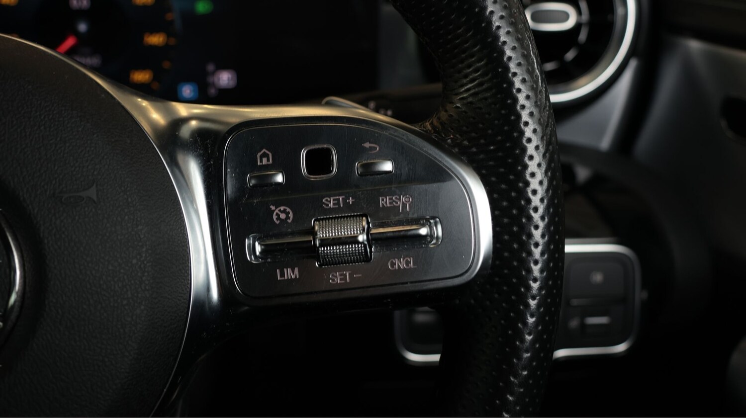 Used Mercedes-Benz CLA 2022 for sale - 77907720: Photo 23