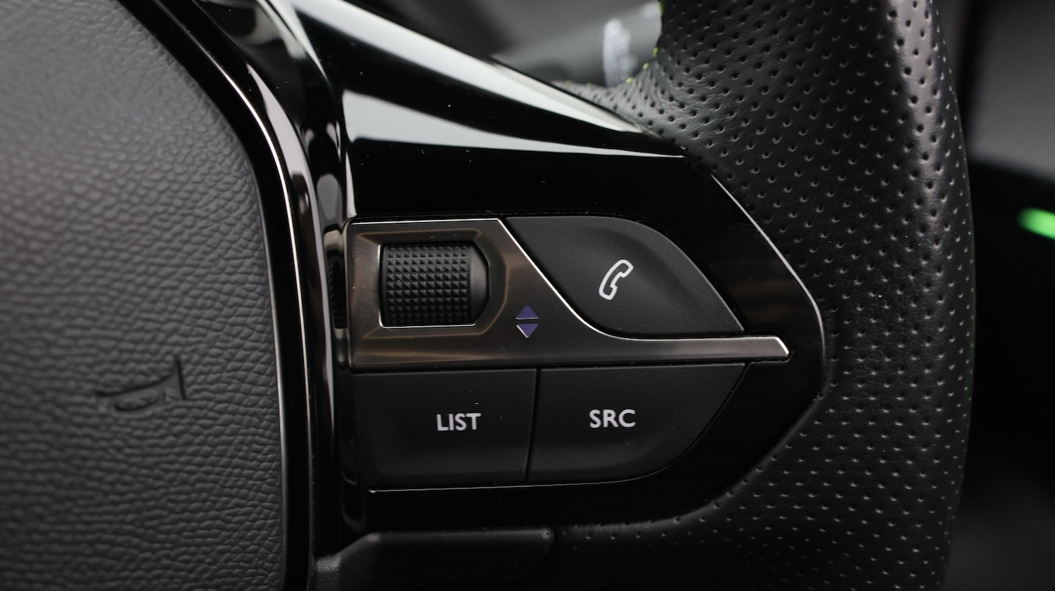 Used Peugeot 2008 2021 for sale - 77497677: Photo 27