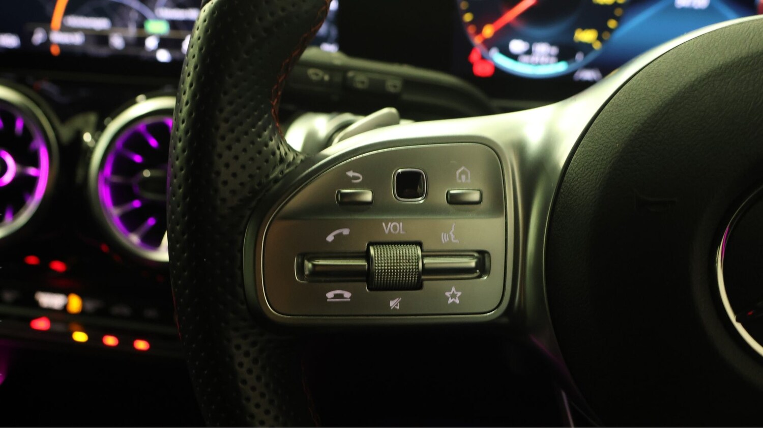 Used Mercedes-Benz EQB for sale - 77306383: Photo 22